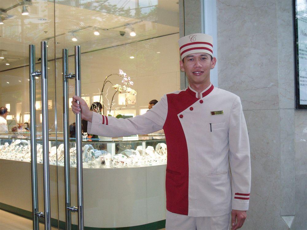 Catina Saigon Hotel Хошимин Екстериор снимка