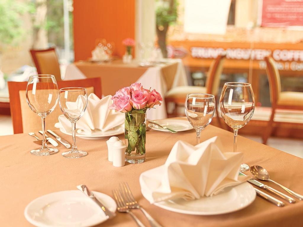 Catina Saigon Hotel Хошимин Екстериор снимка