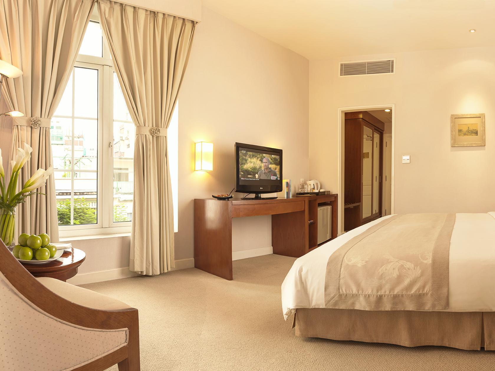 Catina Saigon Hotel Хошимин Екстериор снимка