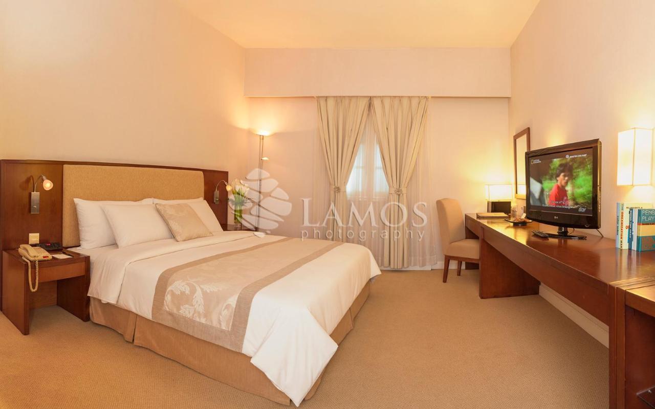 Catina Saigon Hotel Хошимин Екстериор снимка